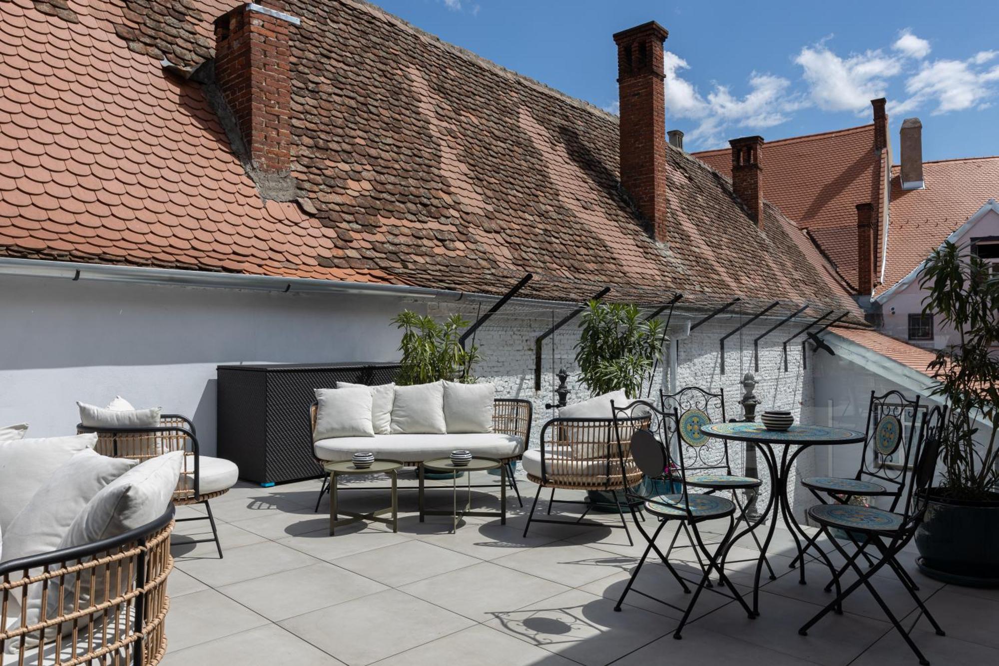 Magister Seven Bed & Breakfast Sibiu Exterior foto